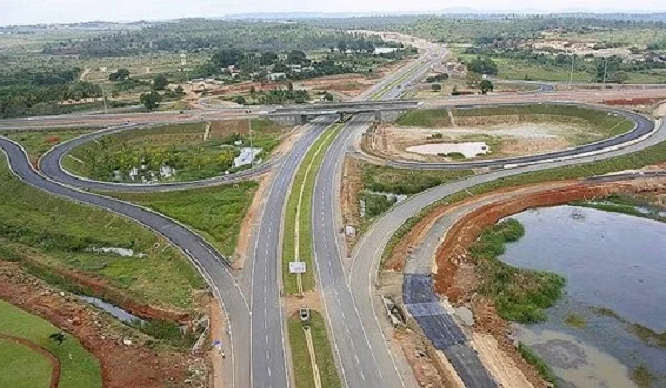 Suraksha Group Wish Town Road Connectivity - Noida-Greater Noida Expressway